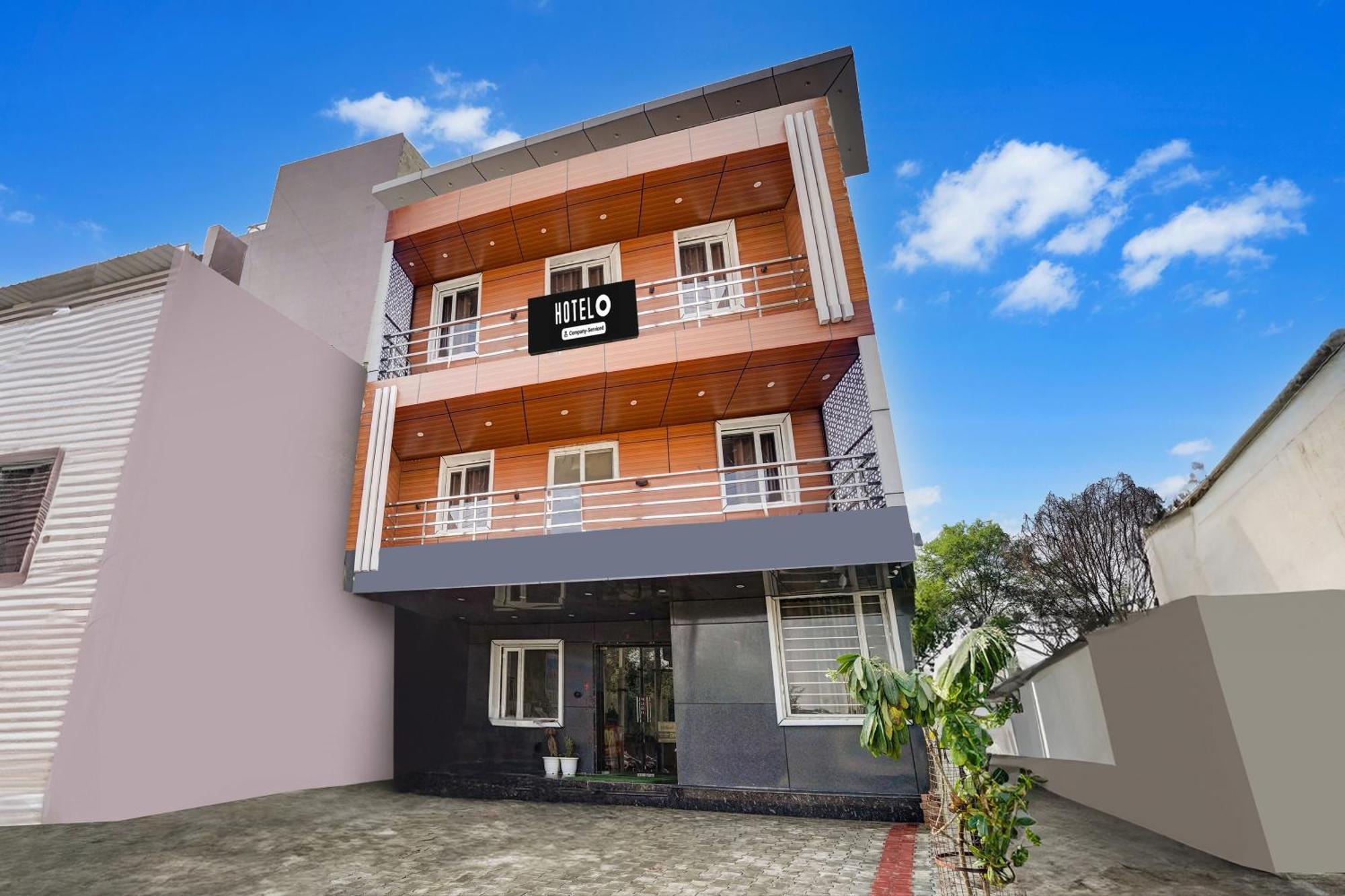 Hotel Super O Sunrakh Road Formerly Ganga Residency